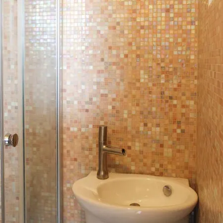 Apartment Very Quiet Studio With Open View In 14 Th Paris